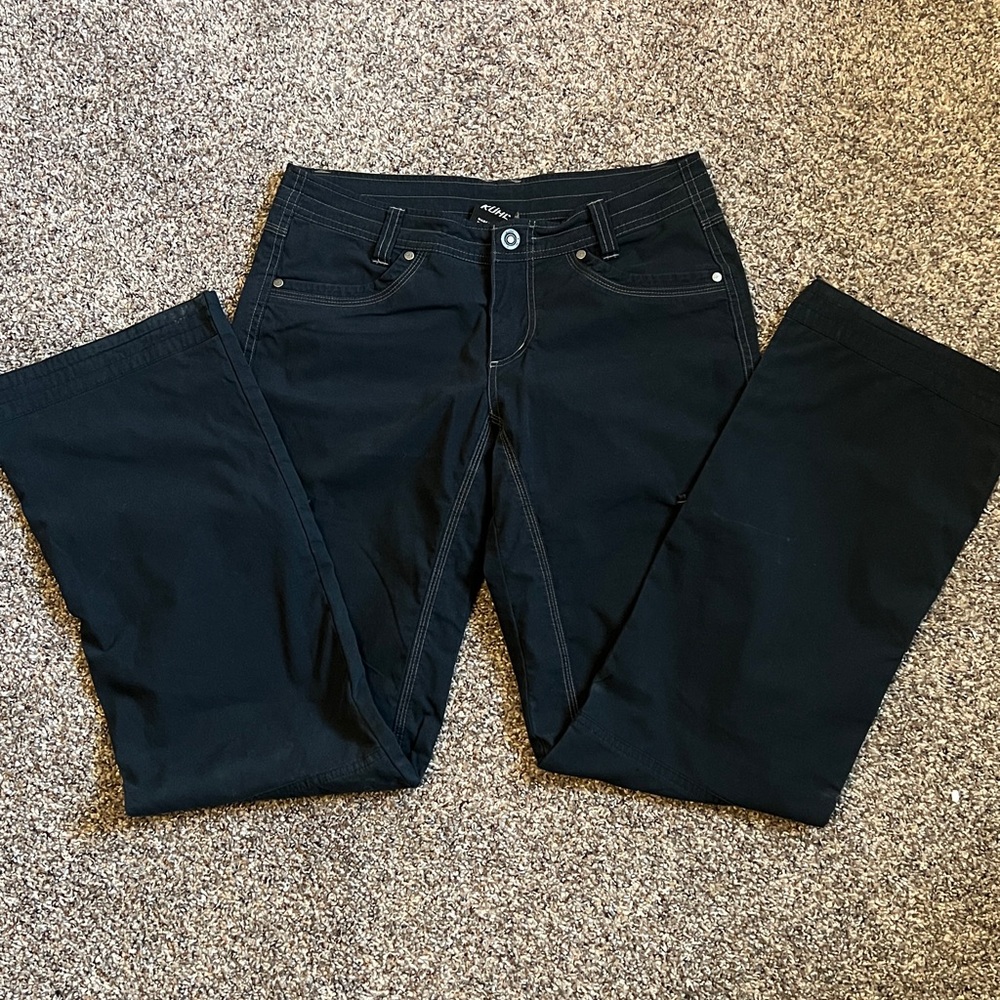 NWOT Kuhl Dark Navy Cargo Track Pants Flexfree Rollup Pants Size 6